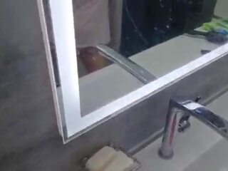 ของฉัน แม่เลี้ยง came ไปยัง ของฉัน bathroom&comma; ฉัน am เปล่า และ เตรียมการ กระตุก ปิด cock&comma; และ เขา ignore ฉัน ที่ ไม่มีอะไร happened แต่ เขา เช่น look&comma; แม่ผมอยากเอาคนแก่ ต้องการ เตรียมการ ใช้มือ สำหรับ ฉัน และ สำเร็จความใคร่ ของฉัน ใหญ่ อ้วน dick&comma; ของฉัน จอห์นสัน ยาก