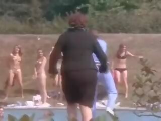 Four schoolgirls skinnydip, Libre kolehiyo pul x sa turing klip film f3 | xhamster