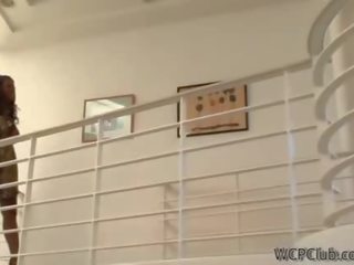 Смаглява жеребець чубчик seductress